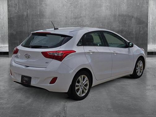 2014 Hyundai Elantra GT Base