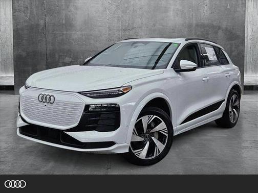 2025 Audi Q6 e-tron Premium Plus quattro