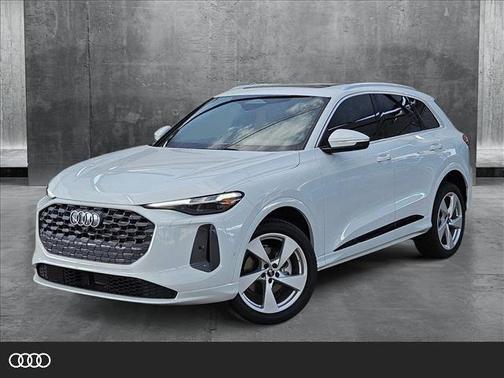 2025 Audi Q5 Premium Plus
