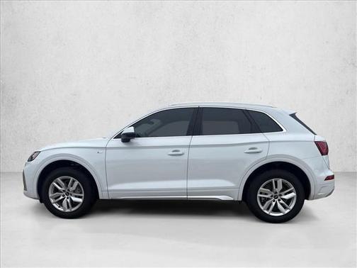 2023 Audi Q5 45 S line Premium