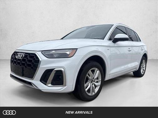 2023 Audi Q5 45 S line Premium