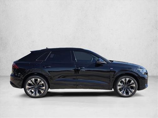 2026 Audi Q8 55 Premium Plus