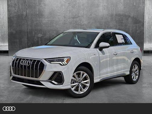 2025 Audi Q3 Premium 45 TFSI S line quattro Tiptronic
