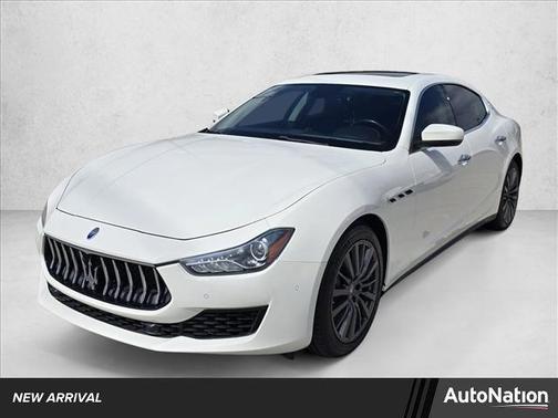 2018 Maserati Ghibli Base