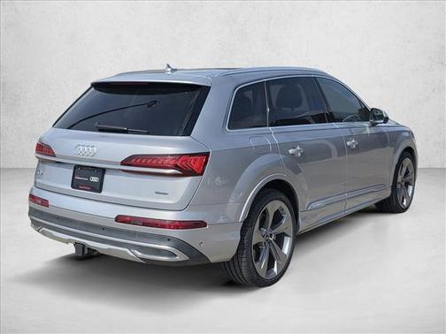 2022 Audi Q7 55 Prestige
