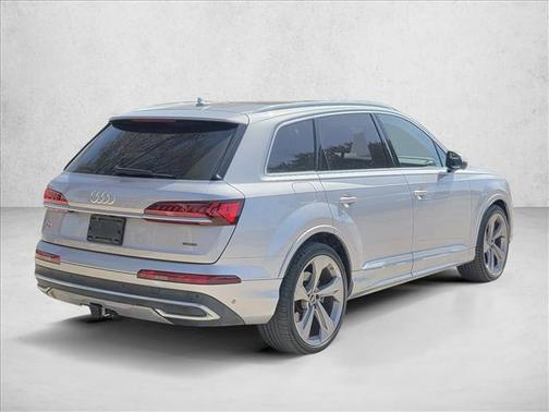 2022 Audi Q7 55 Prestige