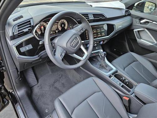 2024 Audi Q3 45 S line Premium Plus