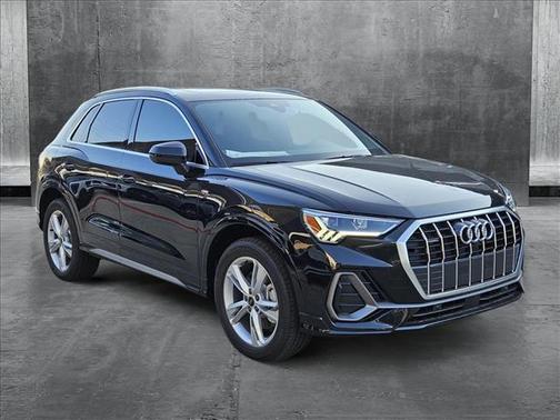2024 Audi Q3 45 S line Premium Plus