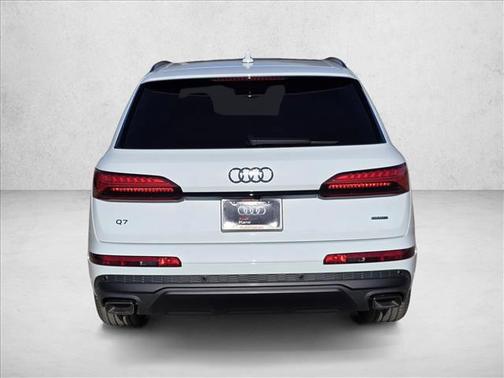 2026 Audi Q7 55 Premium Plus