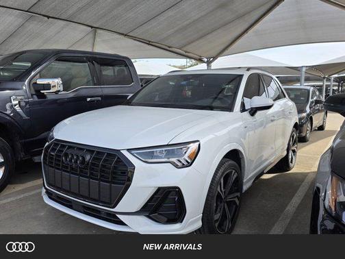 2024 Audi Q3 45 S line Premium Plus