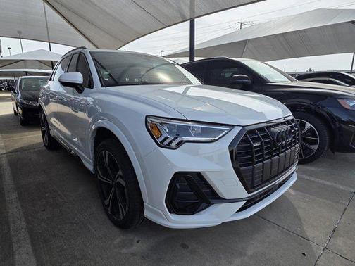 2024 Audi Q3 45 S line Premium Plus