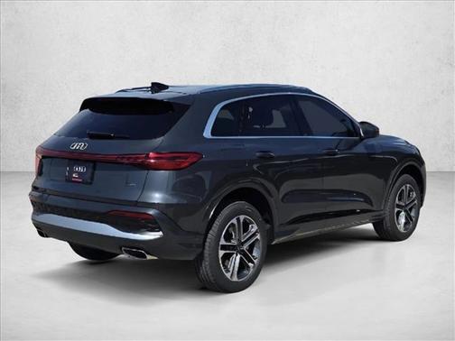2025 Audi Q5 Premium