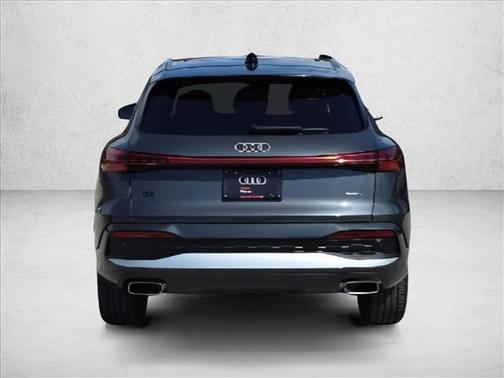 2025 Audi Q5 Premium