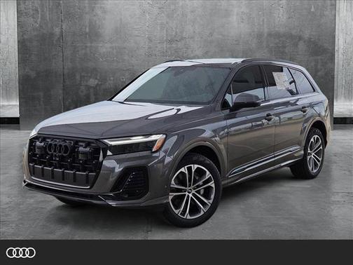 2025 Audi Q7 45 Premium