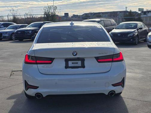 2021 BMW 330 330i