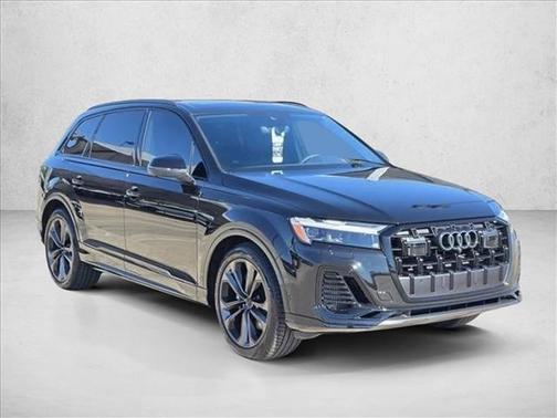 2026 Audi Q7 55 Premium Plus