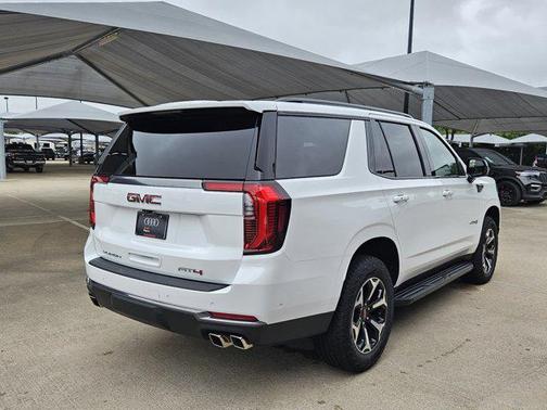 Summit White 2026 GMC Yukon 4WD AT4