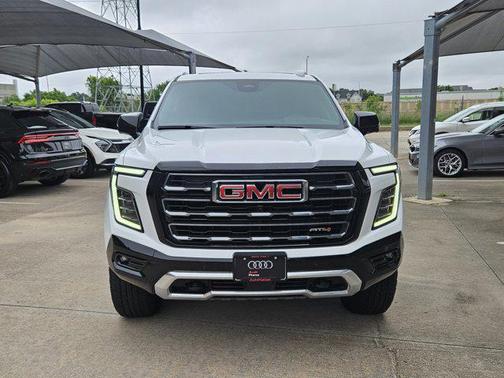 Summit White 2026 GMC Yukon 4WD AT4