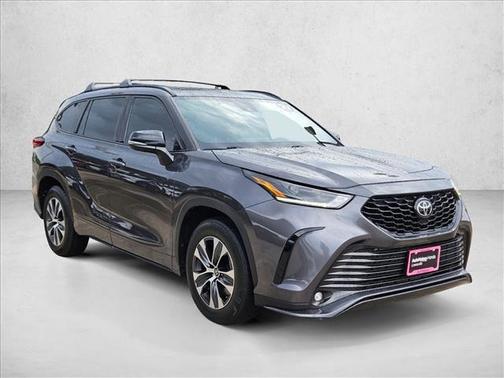 2021 Toyota Highlander XSE
