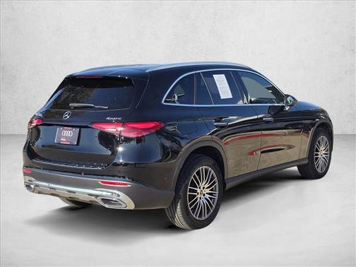 2025 Mercedes-Benz GLC 300 4MATIC