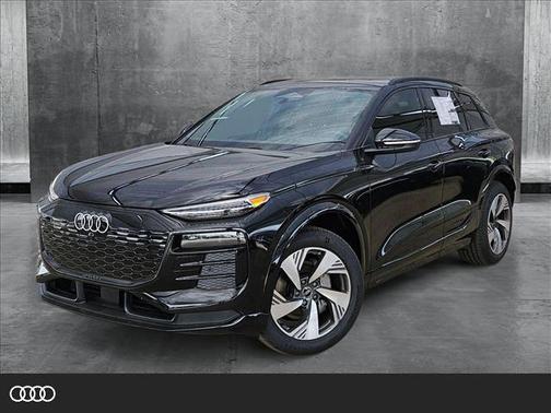 2025 Audi Q6 e-tron Premium Plus quattro