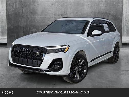2025 Audi Q7 55 Premium Plus