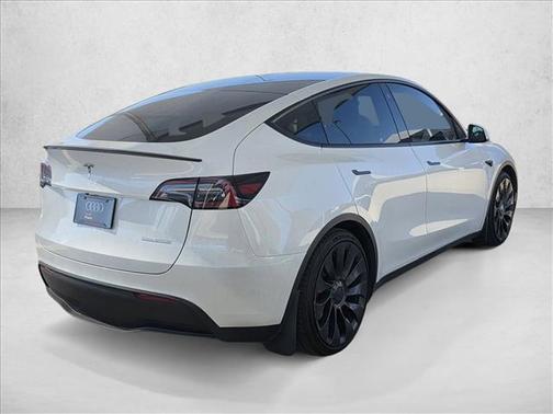 2023 Tesla Model Y Performance Dual Motor All-Wheel Drive