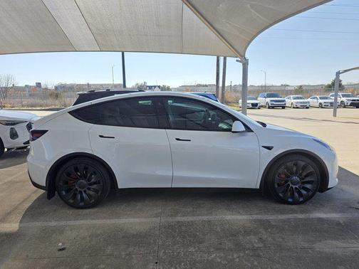 2023 Tesla Model Y Performance Dual Motor All-Wheel Drive