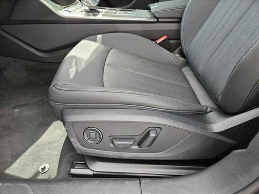 2025 Audi A6 Premium 55 TFSI quattro S tronic