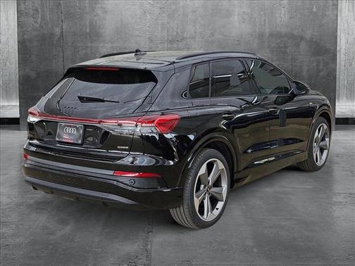 2025 Audi Q4 e-tron Premium Plus 55 quattro