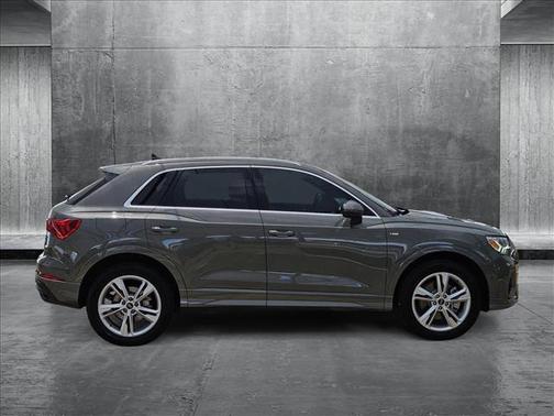 2024 Audi Q3 45 S line Premium Plus