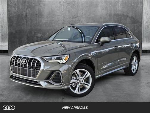 2024 Audi Q3 45 S line Premium Plus