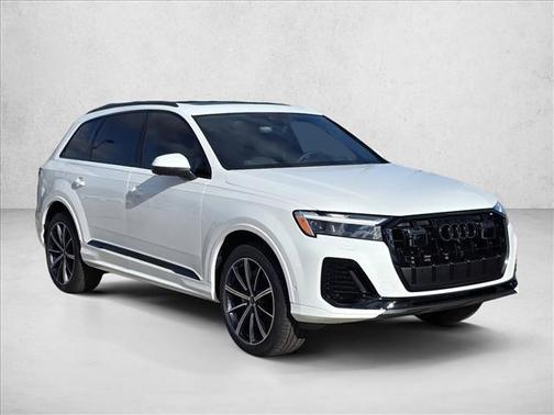 2026 Audi Q7 45 Premium Plus