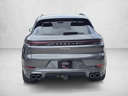 2025 Porsche Cayenne Cayenne
