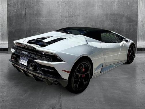 2020 Lamborghini Huracan EVO Spyder AWD