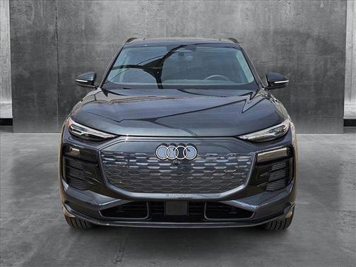 2025 Audi Q6 e-tron Premium