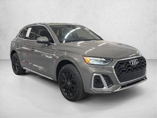 2023 Audi Q5 45 S line Premium Plus