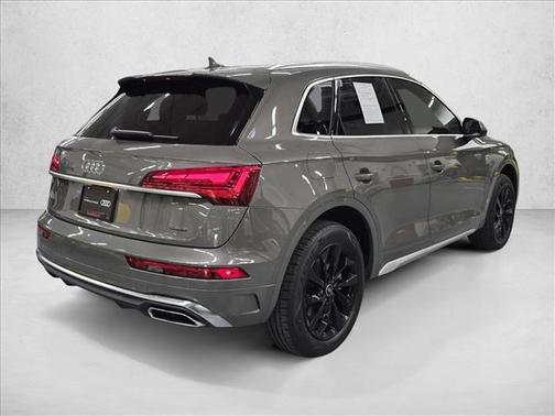 2023 Audi Q5 45 S line Premium Plus