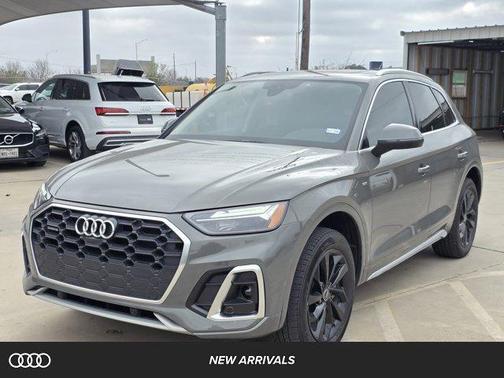 2023 Audi Q5 45 S line Premium Plus