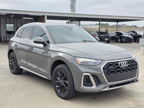 2023 Audi Q5 45 S line Premium Plus