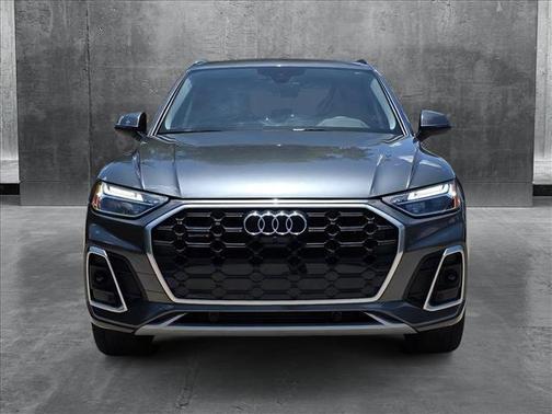 2025 Audi Q5 45 S line Premium Plus