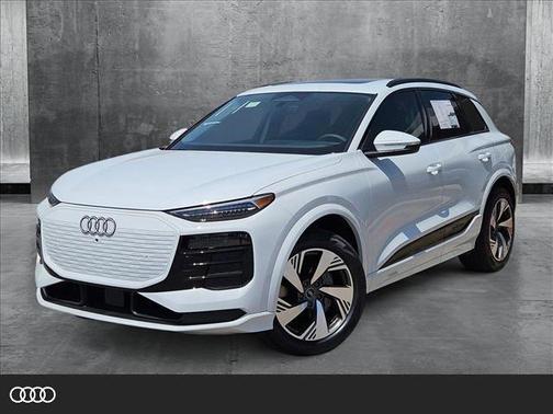 2025 Audi Q6 e-tron Premium Plus quattro