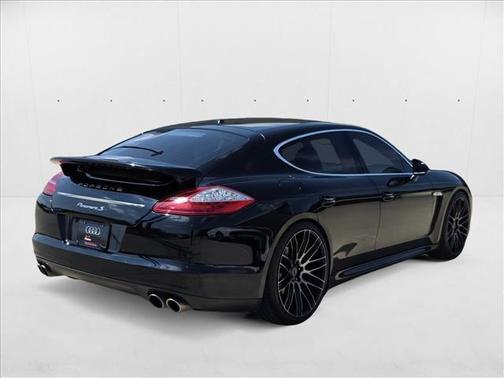 2011 Porsche Panamera 4