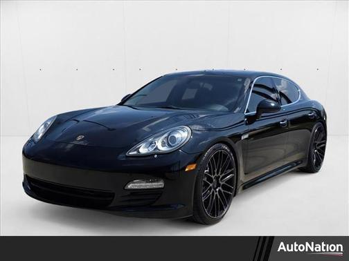 2011 Porsche Panamera 4