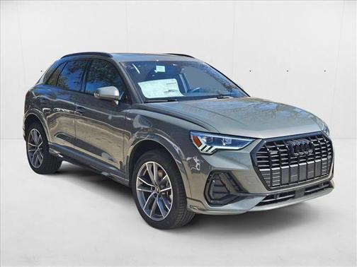 2025 Audi Q3 Premium 45 TFSI S line quattro Tiptronic