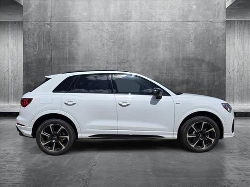 2025 Audi Q3 45 S line Premium Plus