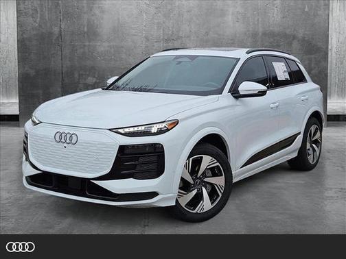 2025 Audi Q6 e-tron Premium Plus quattro