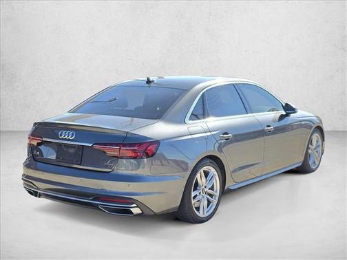 2023 Audi A4 45 S line Premium Plus