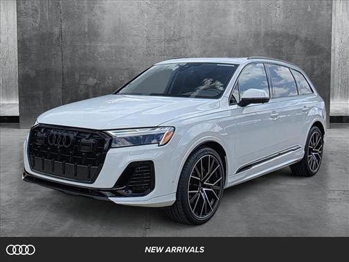 2025 Audi Q7 55 Premium Plus