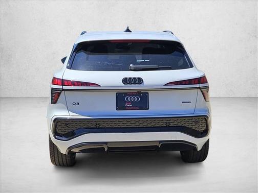 Glacier White Metallic 2026 Audi Q3 TFSI quattro S tronic